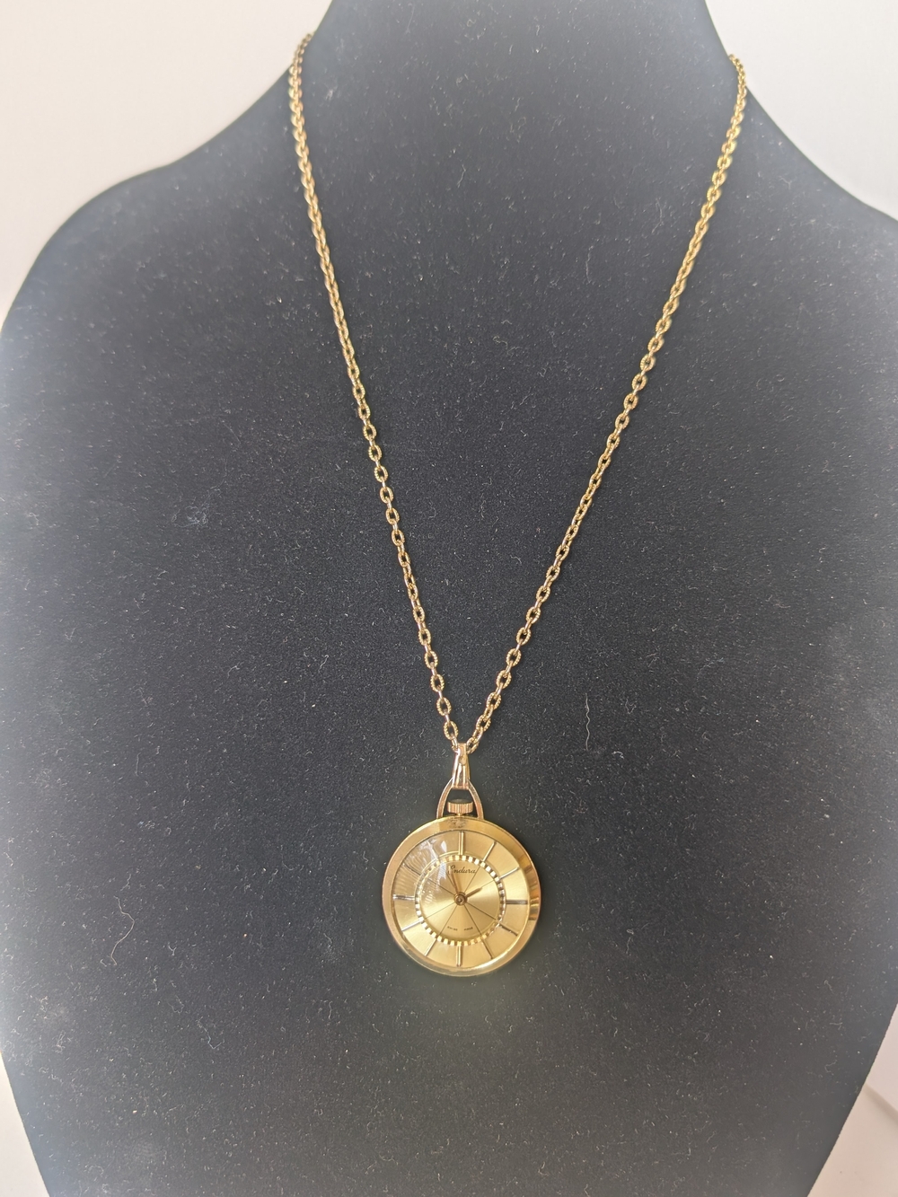Vintage Endura Swiss Made Gold Tone Pendant Watch Necklace Mid Century Working